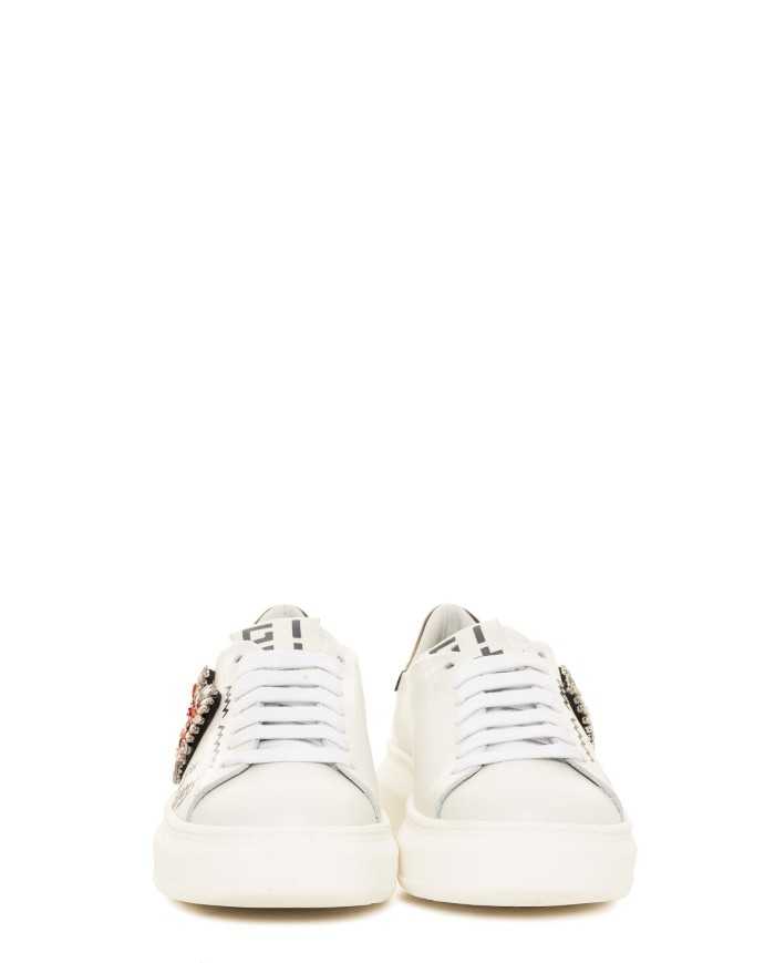 GIO + Sneakers cuore