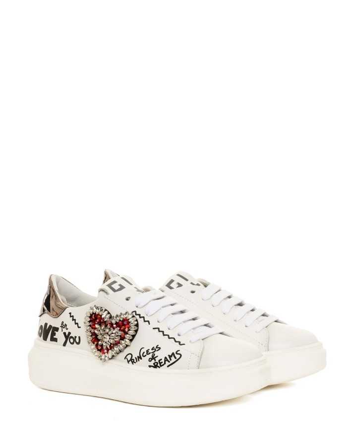 GIO + Sneakers cuore