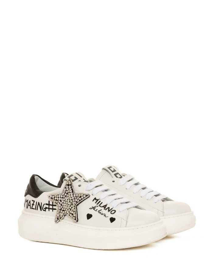 GIO + Sneakers stella