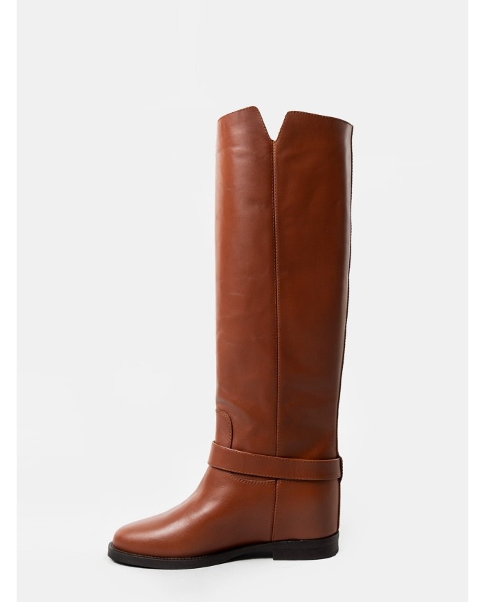 Via Roma 15 Stivale in pelle con accessorio bottone