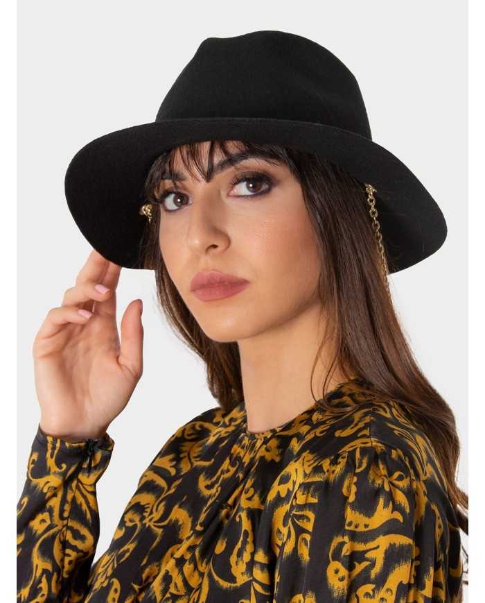 SIMONA CORSELLINI Cappello con catena