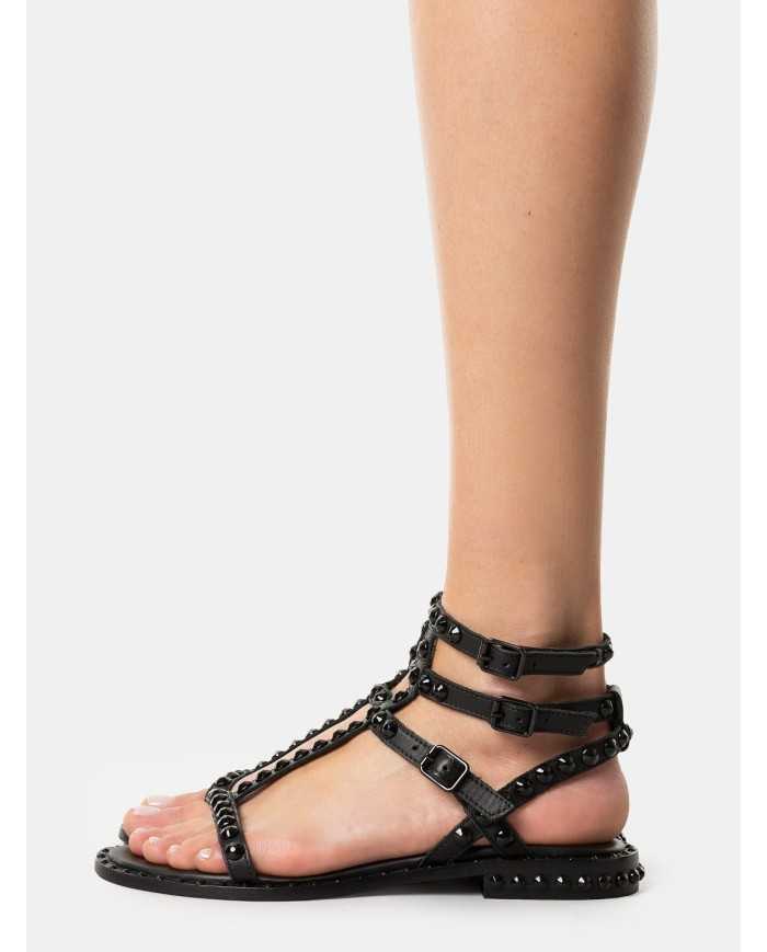 ASH Sandalo flat con borchie