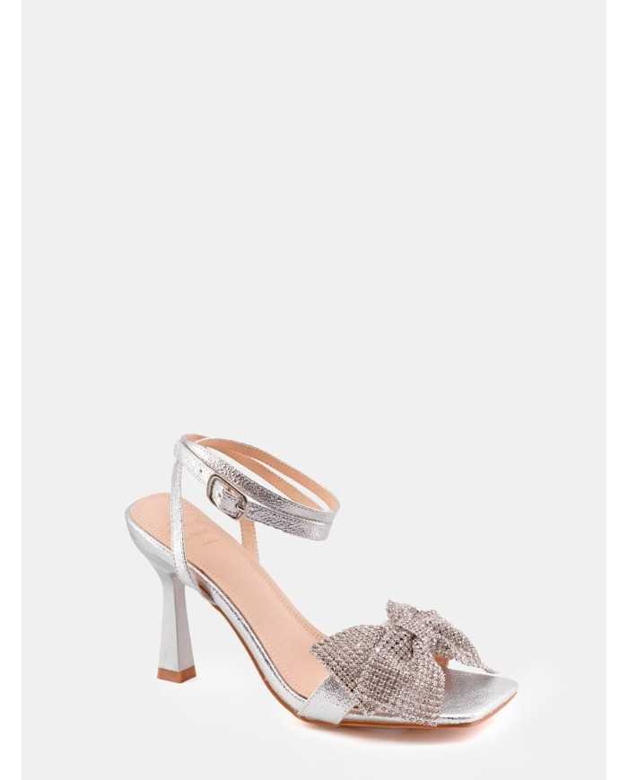 TWENTY FOURHAITCH Sandalo laminato con fiocco