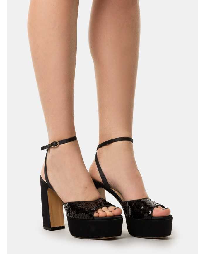 ROBERTO FESTA Sandalo con paillettes