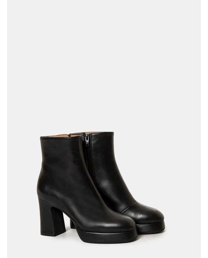 ROBERTO FESTA Tronchetto in pelle