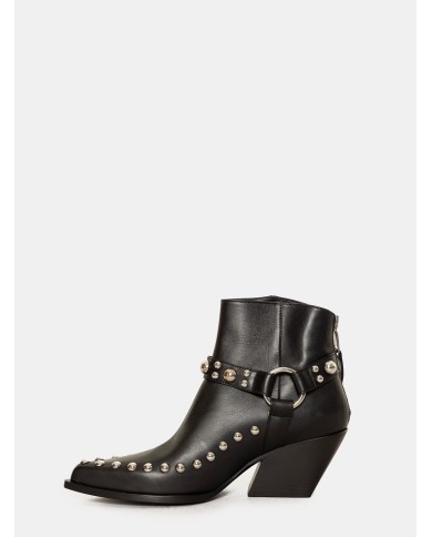 Elena Iachi Texano in pelle con borchie