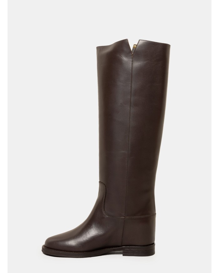 Via Roma 15 Stivale in pelle con V