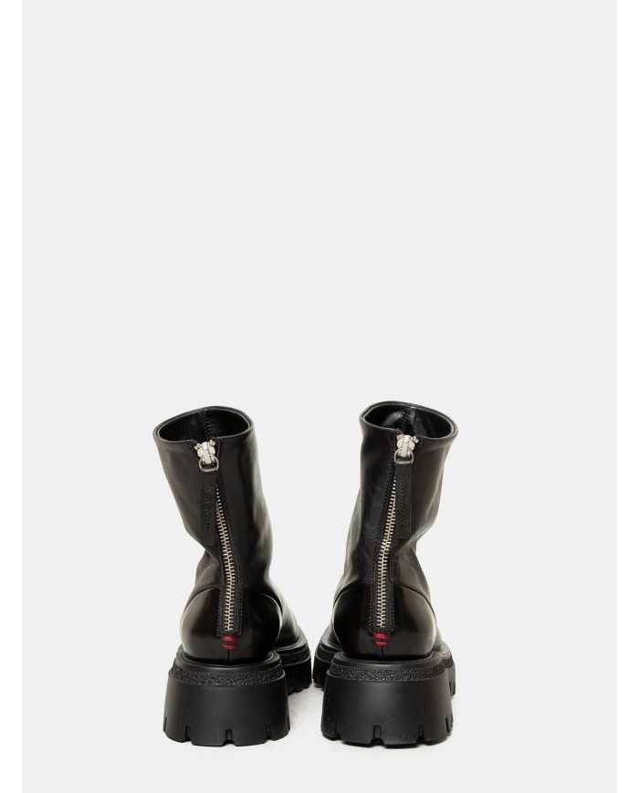 HALMANERA Anfibio in pelle