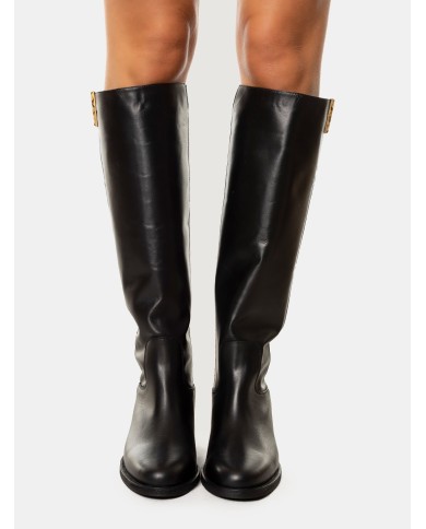 Via Roma 15 Stivale in pelle con V