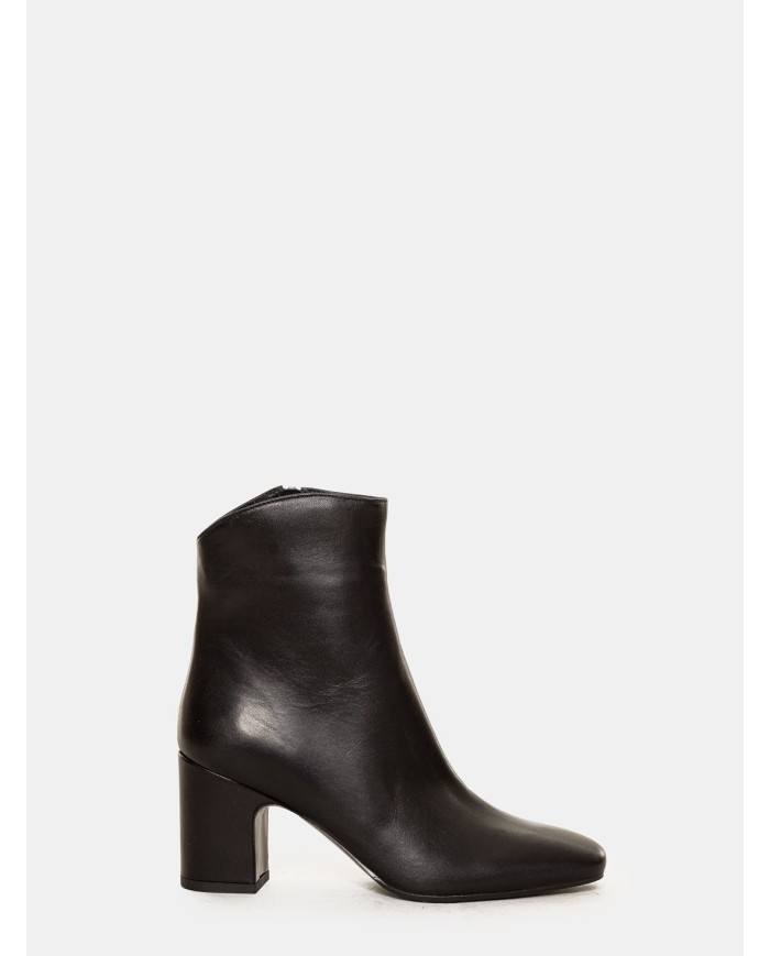 FRU Tronchetto in pelle