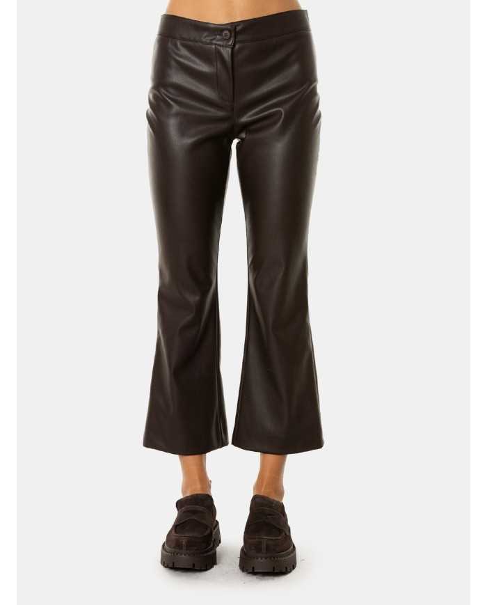 ROSSO Pantalone a trombetta in ecopelle