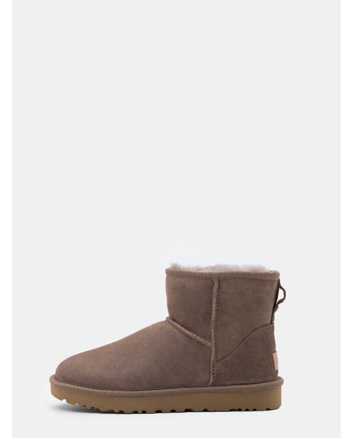 UGG Classic Mini II