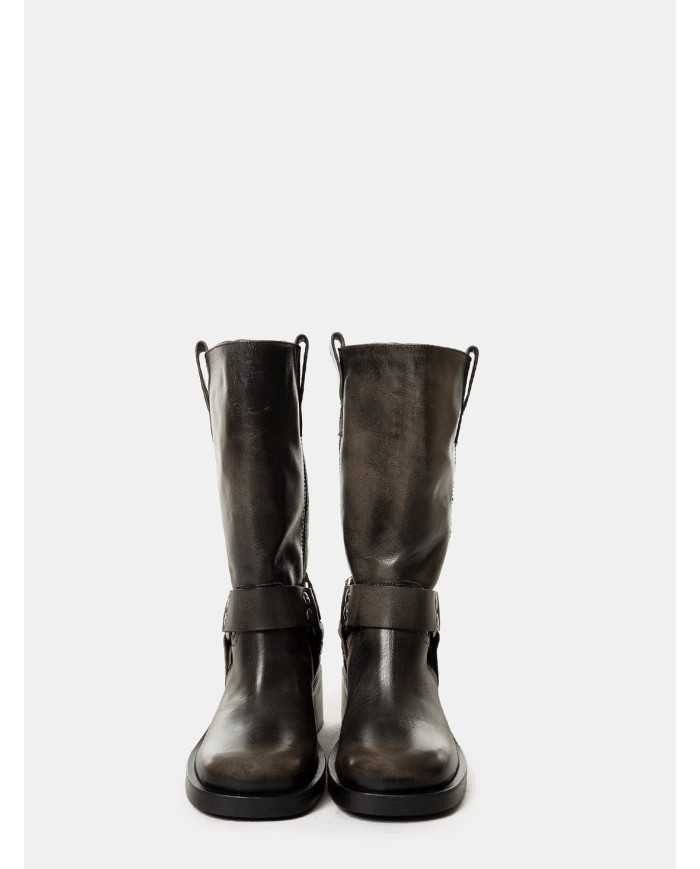 Strategia Biker in pelle