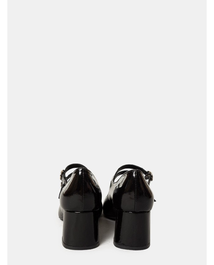 NOA Decolletè in vernice