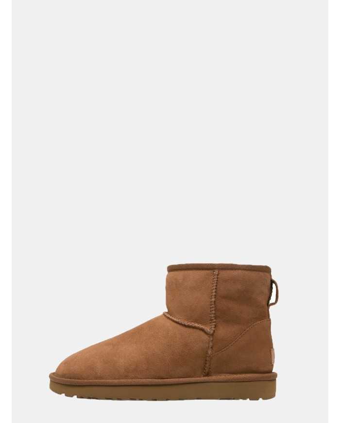 UGG Classic Mini II