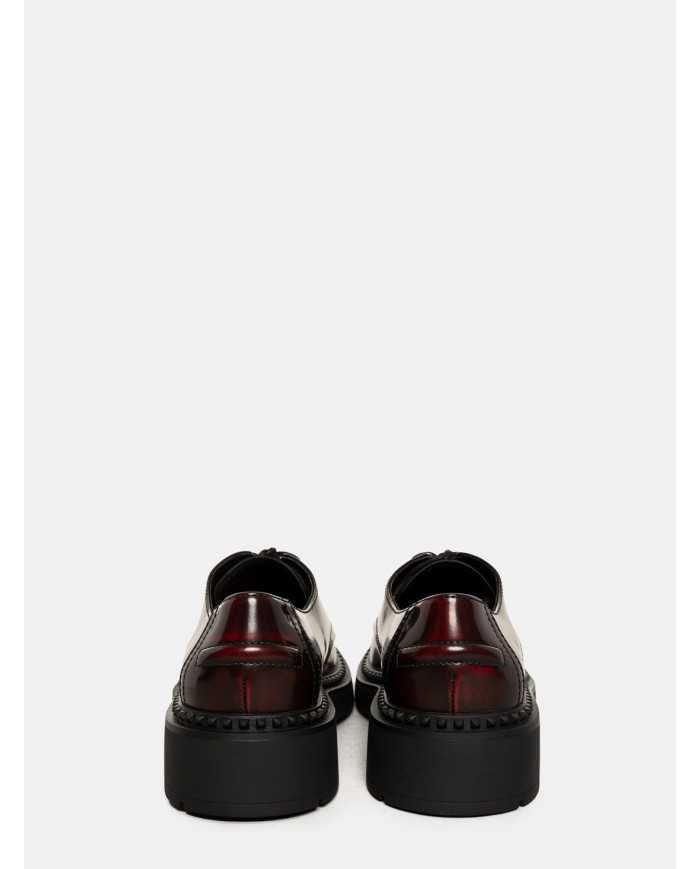 ASH Francesina allacciata