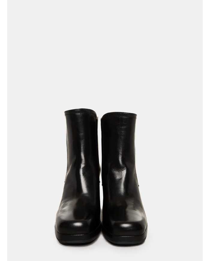 mara bini Tronchetto in pelle