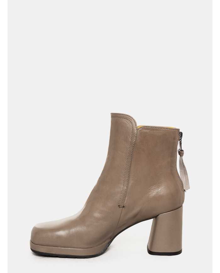 mara bini Tronchetto in pelle