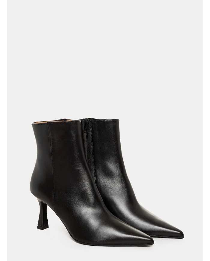 ROBERTO FESTA Tronchetto in pelle