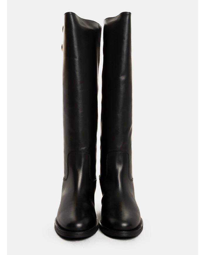 Via Roma 15 Stivale in pelle con accessorio bottoni