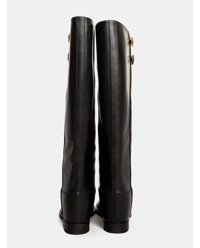 Via Roma 15 Stivale in pelle con accessorio bottoni