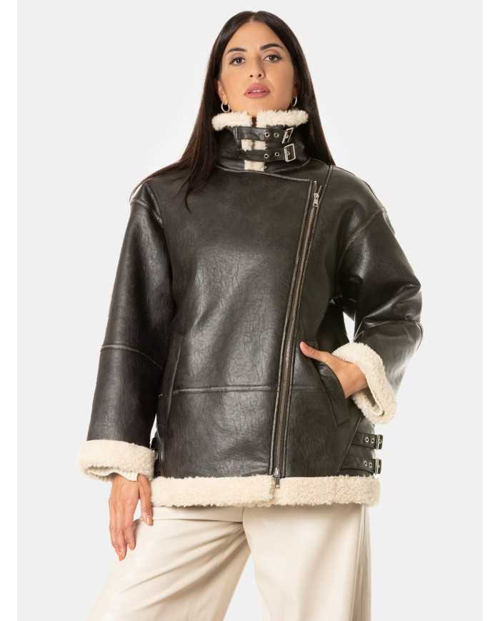 ISABELLE BLANCHE paris Montone in ecopelle con dettagli delavè