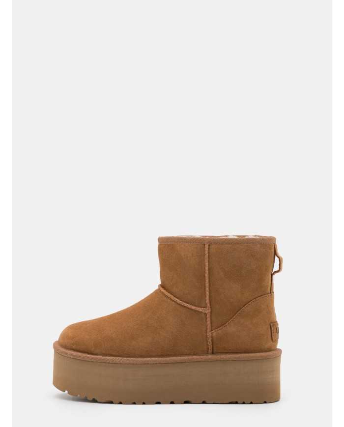 UGG Classic mini platform