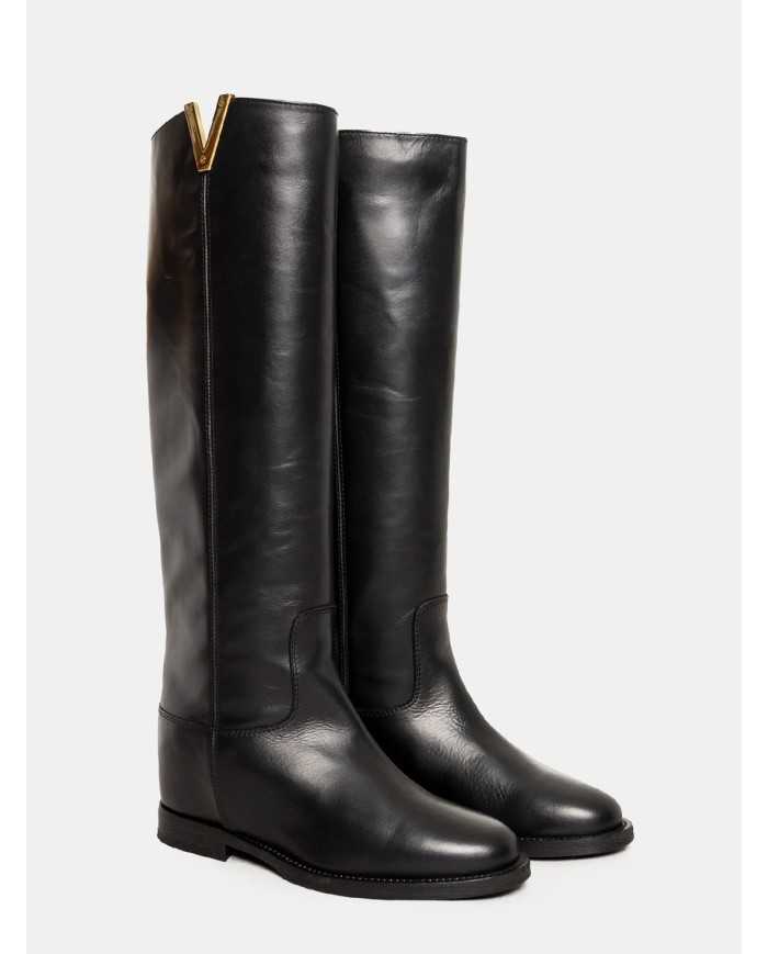Via Roma 15 Stivale in pelle con V oro