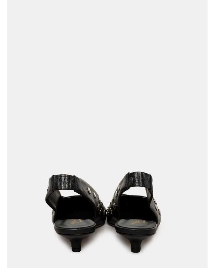 BIANCA DI' Sandalo slingback borchiato in nappa