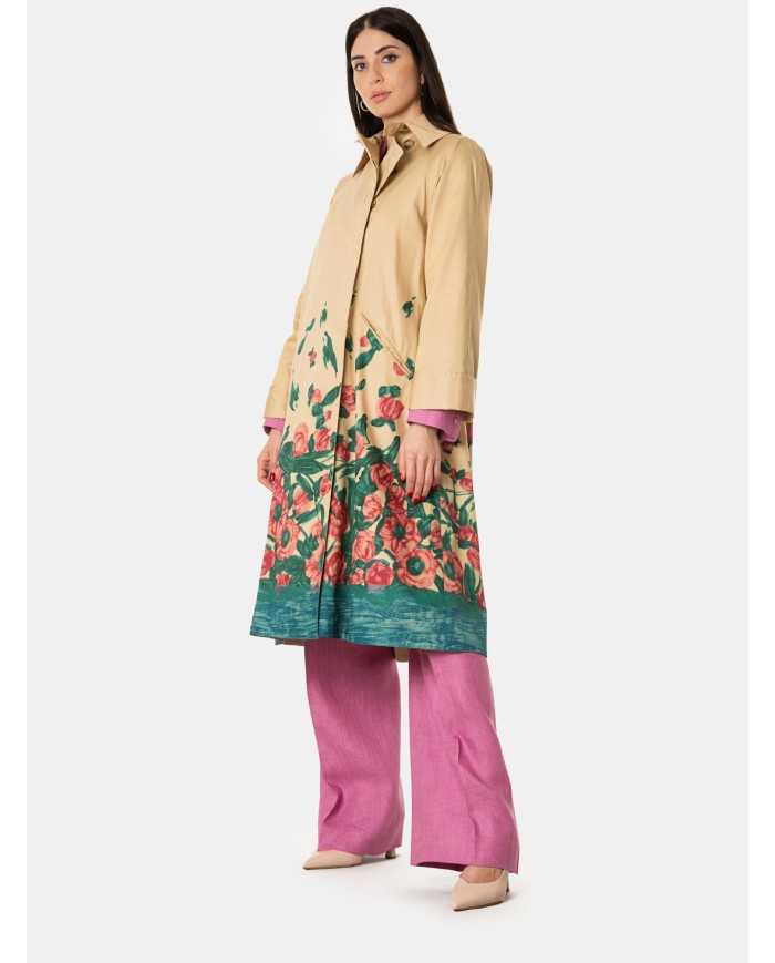 MAXMARA WEEKEND Trench Weekend with Ashley Park