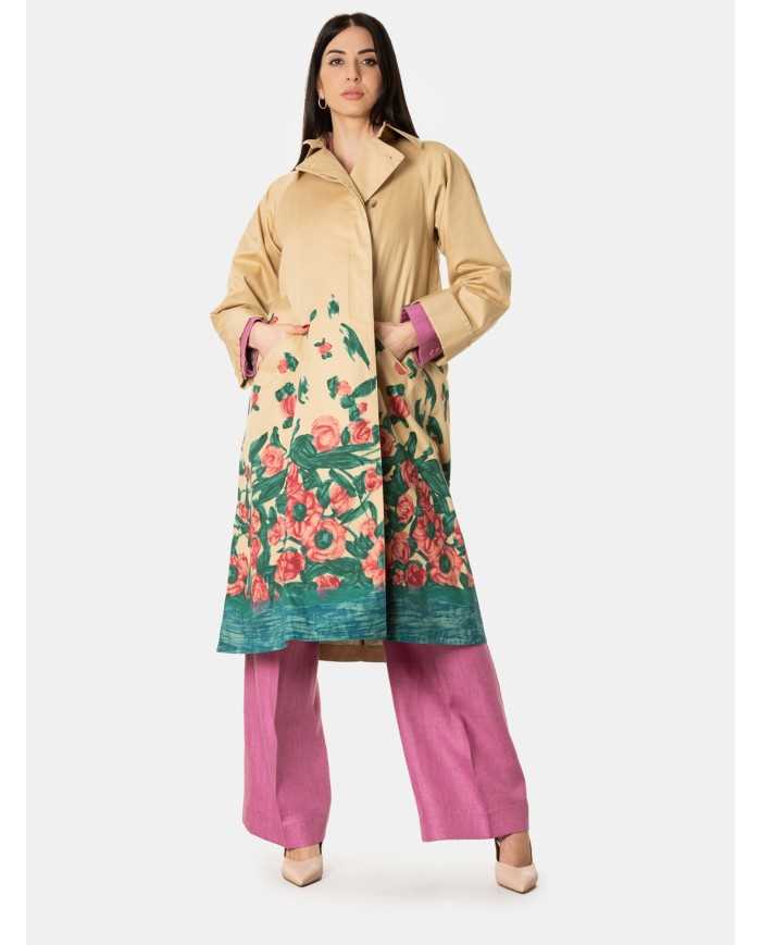 MAXMARA WEEKEND Trench Weekend with Ashley Park