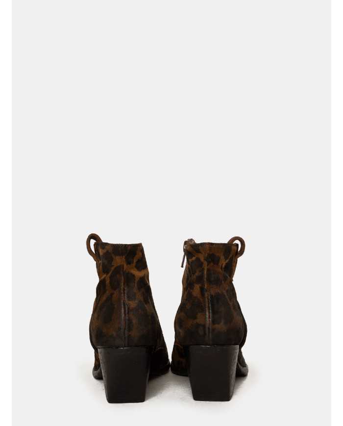 Elena Iachi Texano maculato