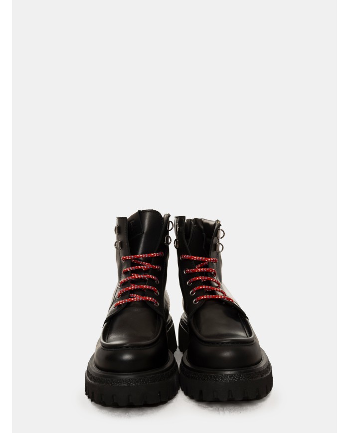 CHIARA LUCIANI Anfibio allacciato