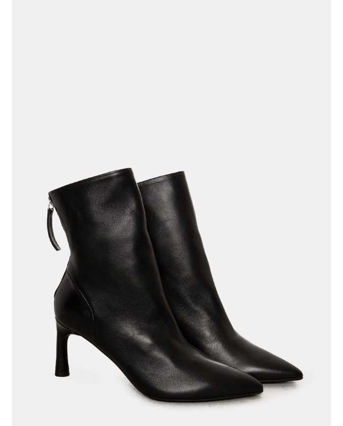 HALMANERA Tronchetto in pelle