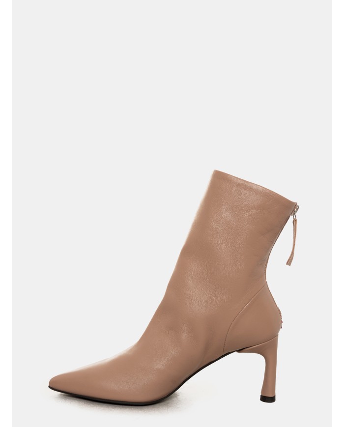 HALMANERA Tronchetto in pelle