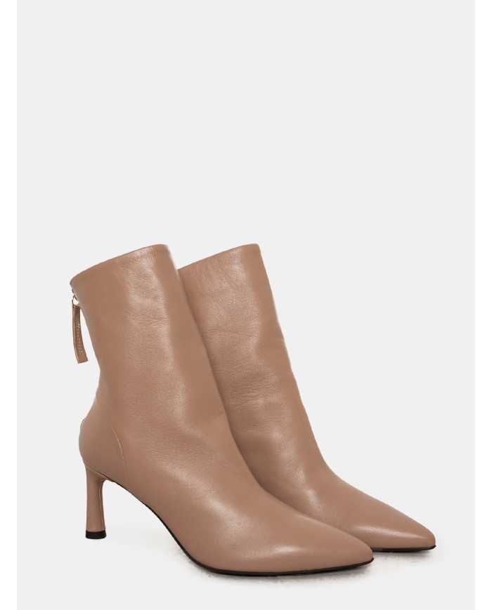 HALMANERA Tronchetto in pelle