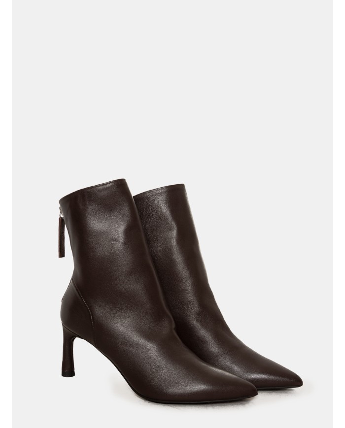 HALMANERA Tronchetto in pelle