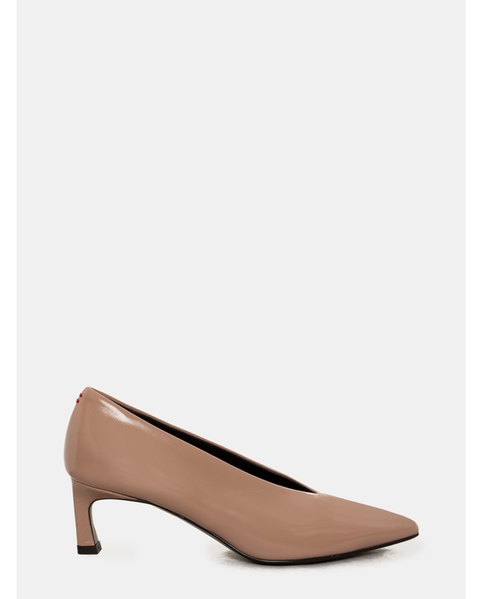 HALMANERA Decolletè in vernice