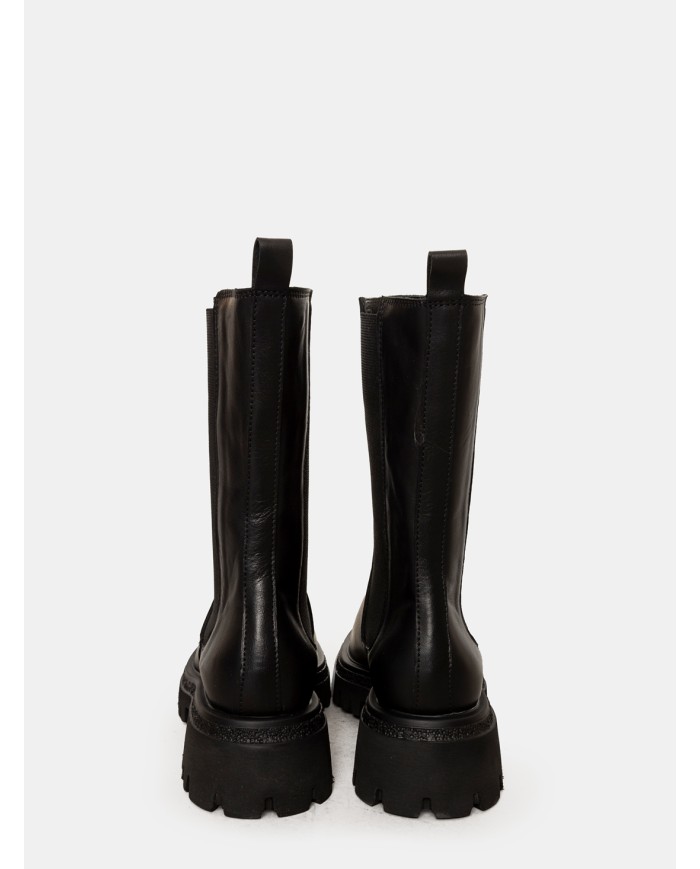 CHIARA LUCIANI Anfibio elastico laterale