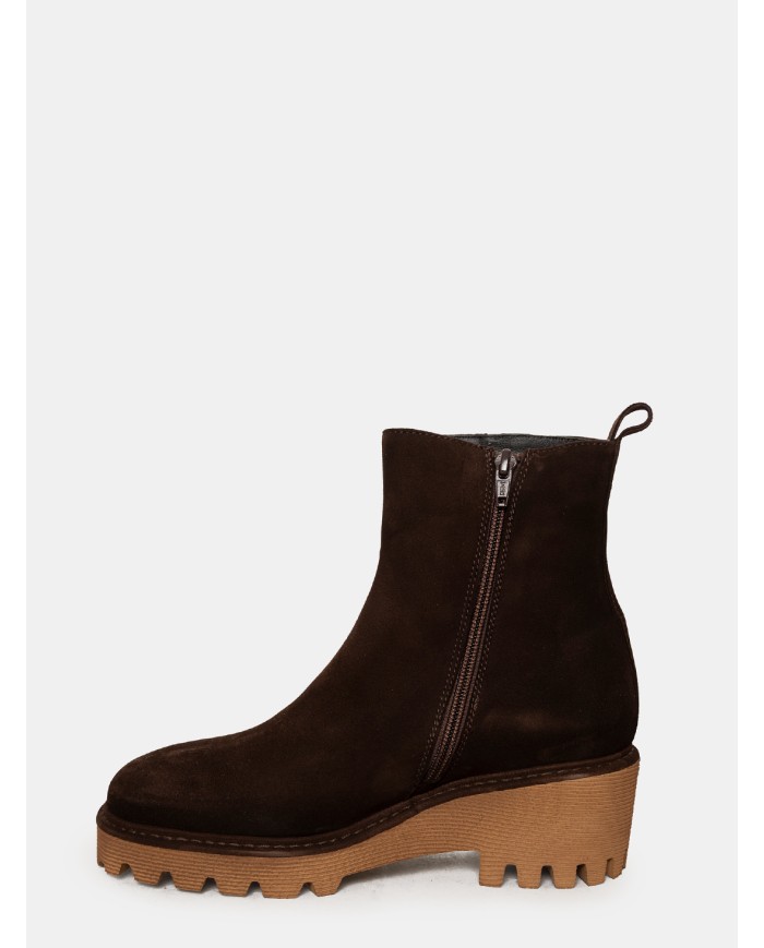 CHIARA LUCIANI Tronchetto in camoscio