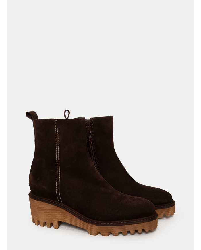 CHIARA LUCIANI Tronchetto in camoscio