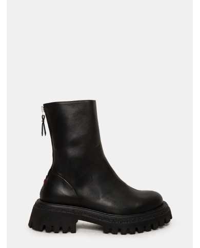 CHIARA LUCIANI Anfibio in pelle