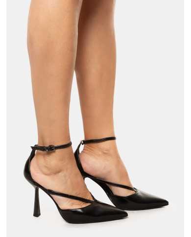 NICOLE BONNET Decolletè in vernice