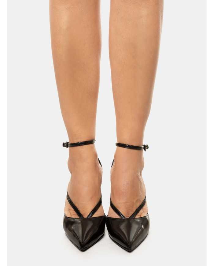 NICOLE BONNET Decolletè in vernice