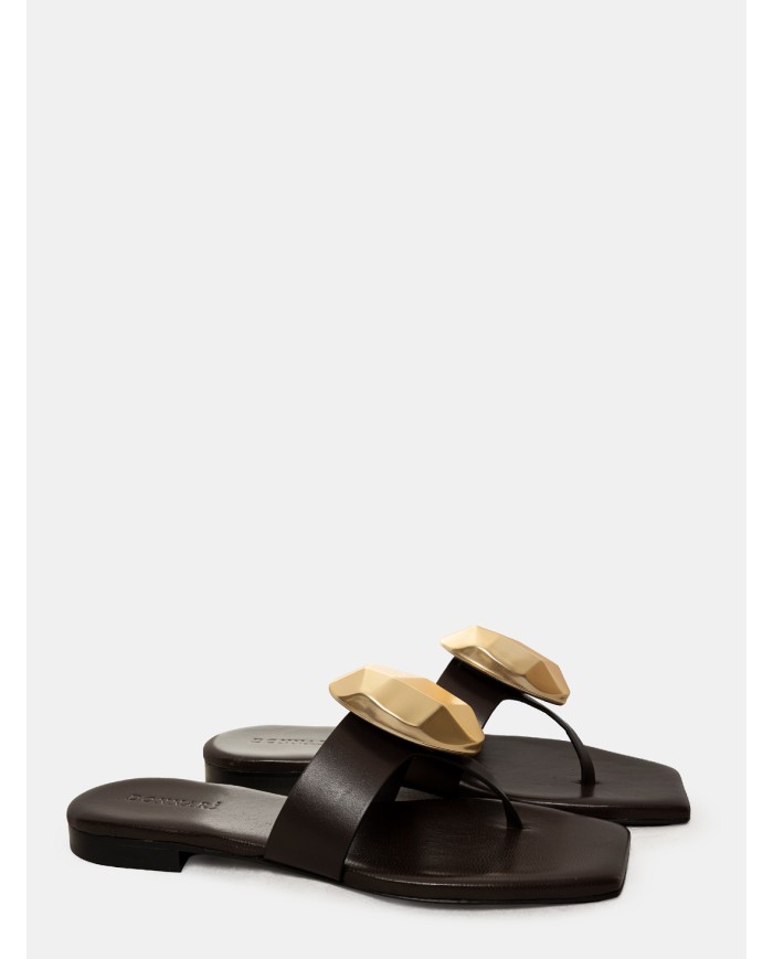DONNARì Sandalo infradito con accessorio gioiello