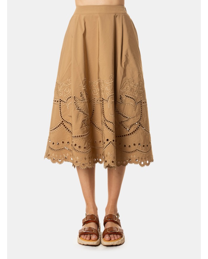 BERENICE. Gonna ricamo traforato