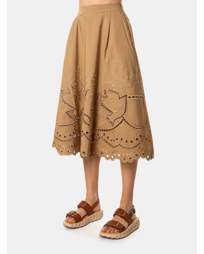 BERENICE. Gonna ricamo traforato