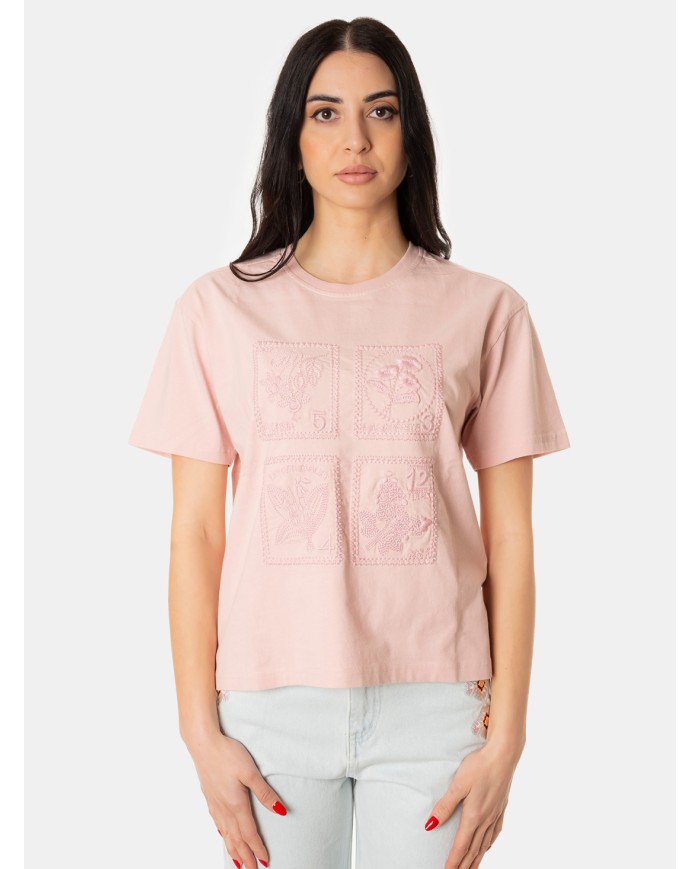 BERENICE. T-shirt con ricami