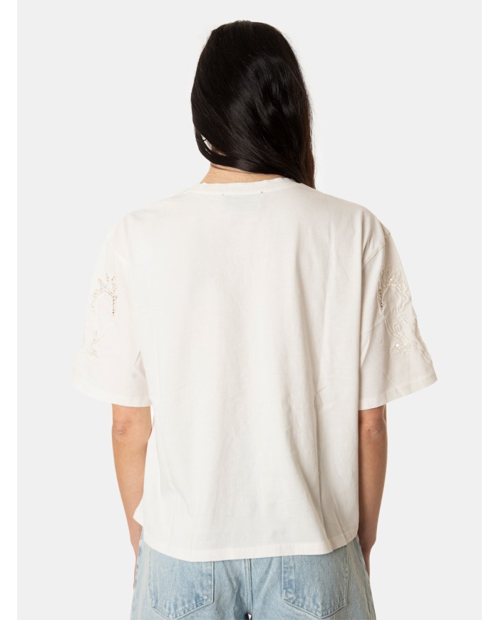 BERENICE. T-shirt con pizzo