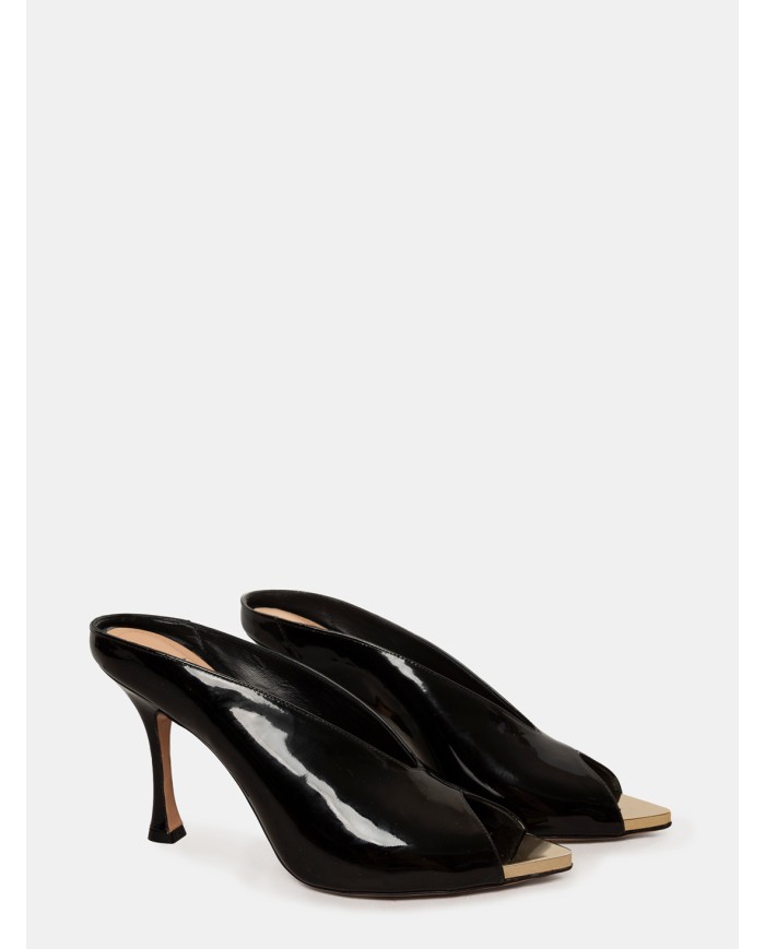 FRANCESCO SACCO Sandalo Mule in vernice